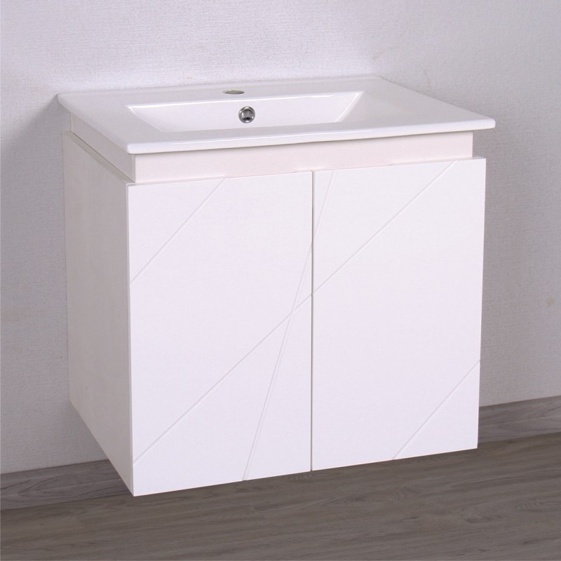 PVC шкаф за баня, панти със “soft close” механизъм. 61x46x55см, Умивалникът е порцеланов